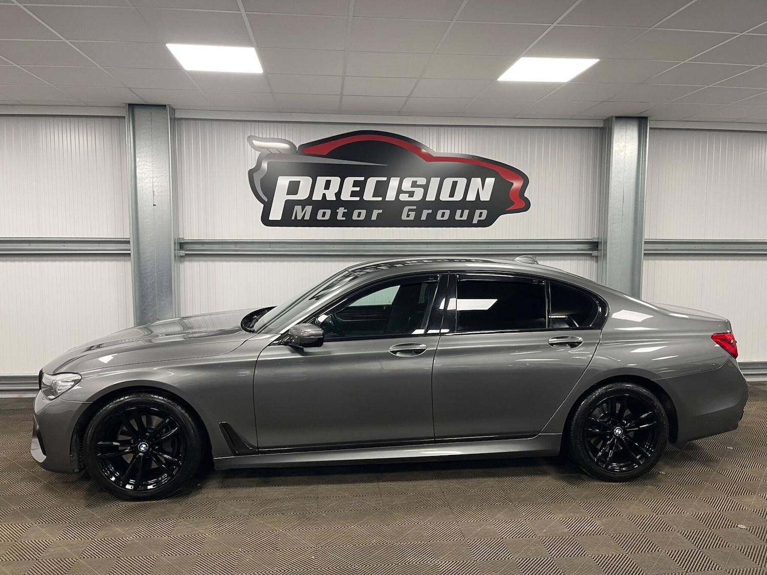 Used BMW 7 Series 2019 for sale - 77892624: Photo 18