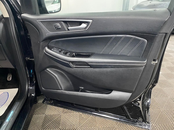 Used Ford Edge 2018 for sale - 76259084: Photo 48