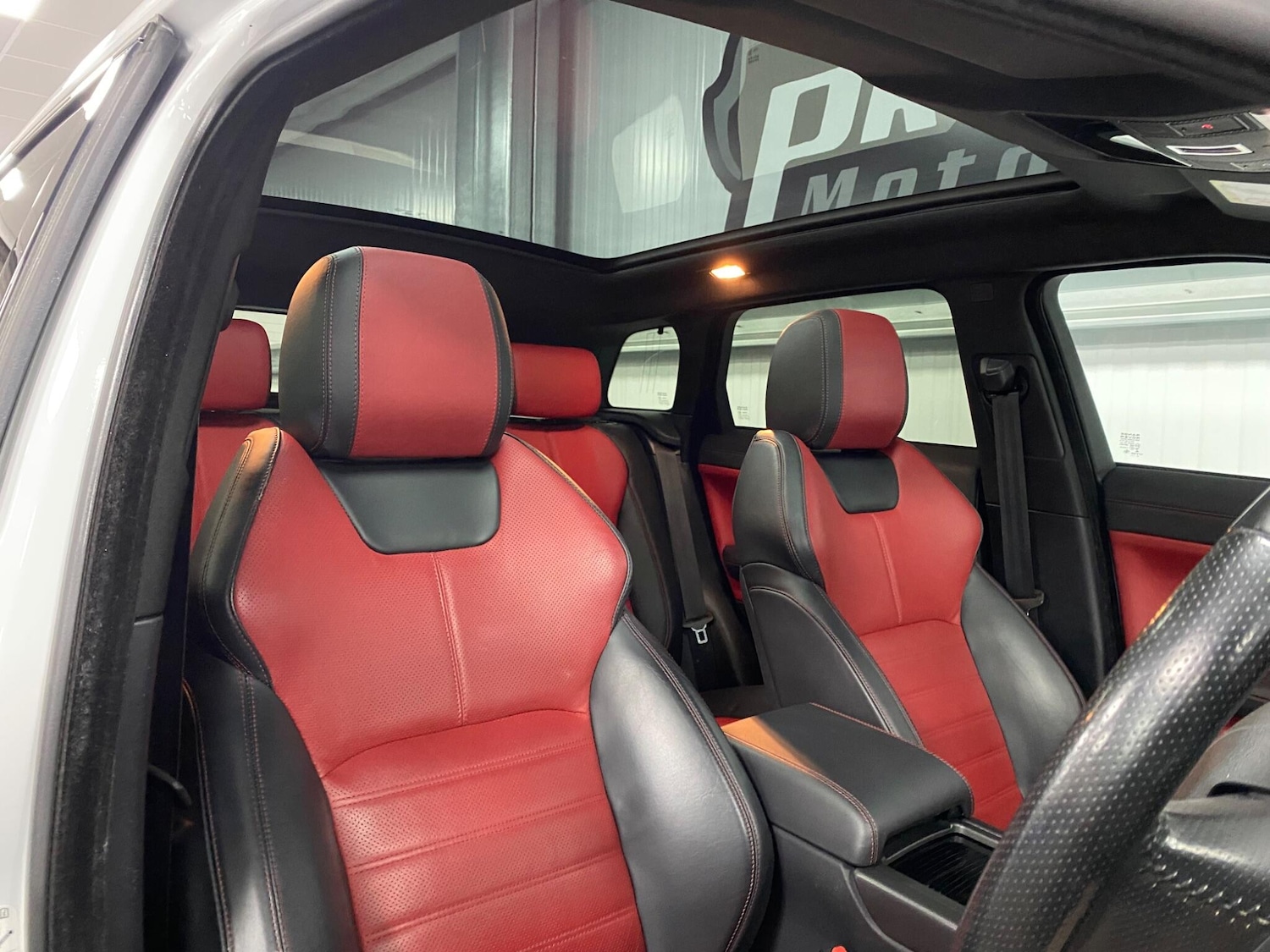 Used Land Rover Range Rover Evoque 2018 for sale - 76995675: Photo 41