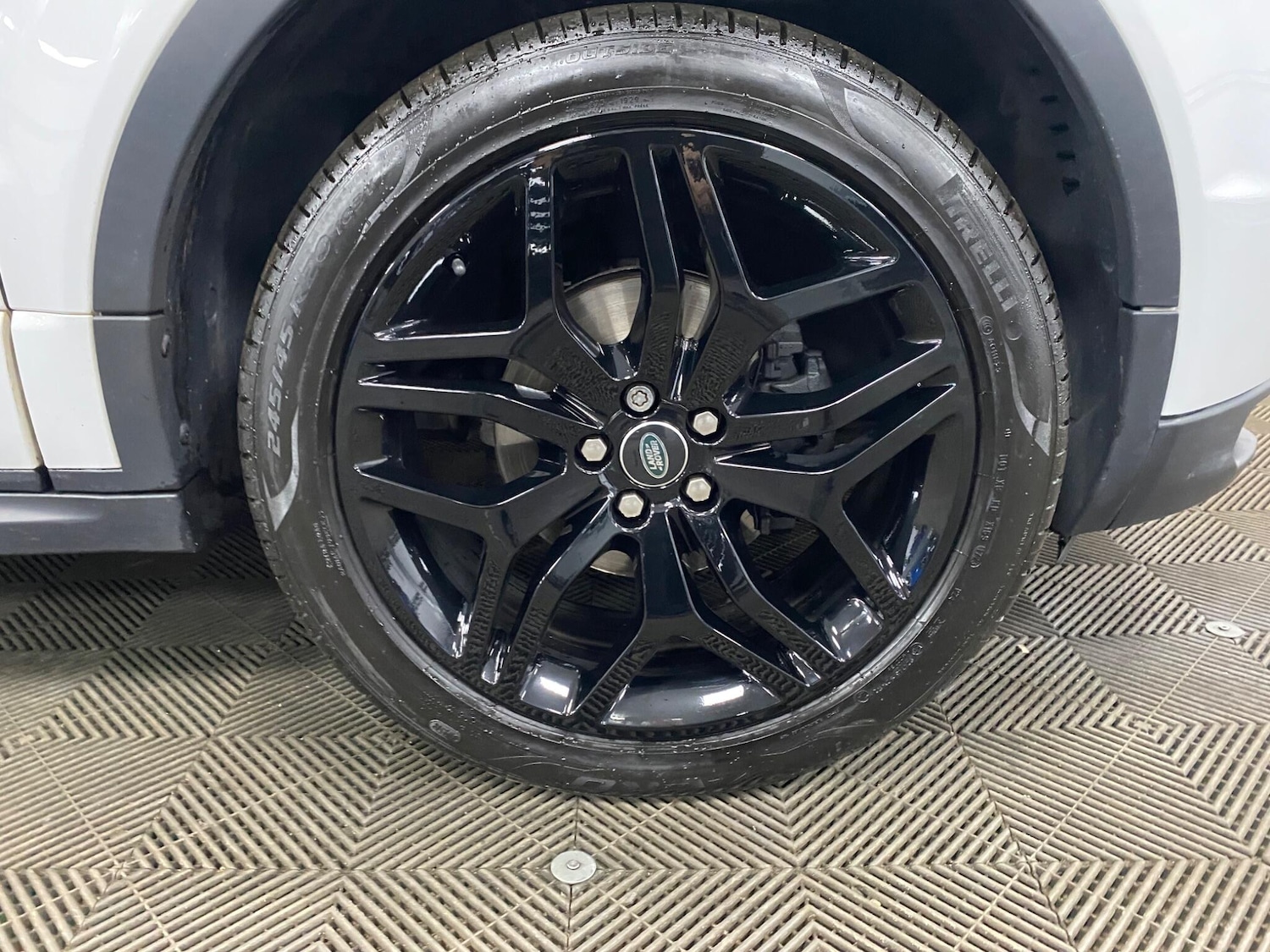 Used Land Rover Range Rover Evoque 2018 for sale - 76995675: Photo 54