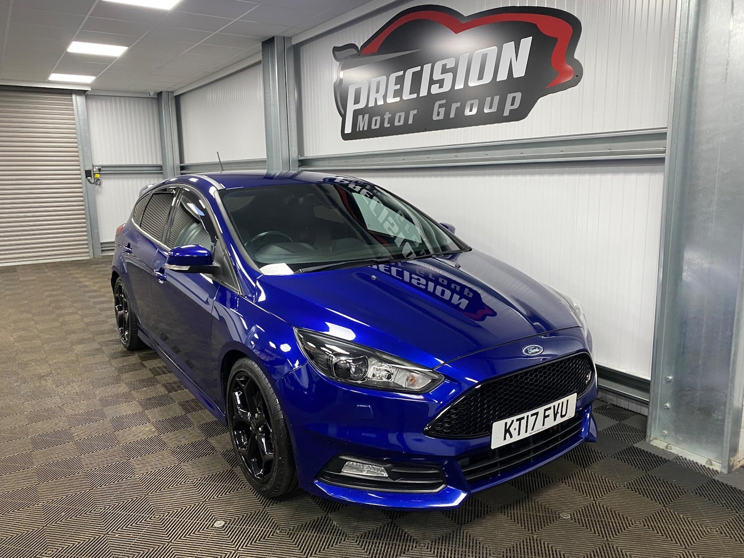 Used Ford Focus 2017 for sale - 76728960: Photo 1