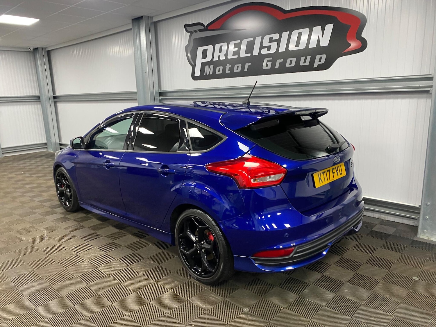 Used Ford Focus 2017 for sale - 76728960: Photo 13