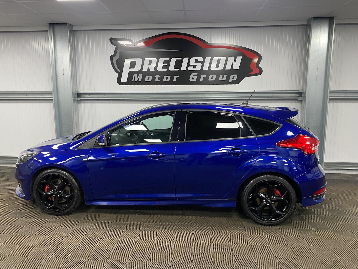 Used Ford Focus 2017 for sale - 76728960: Photo 16