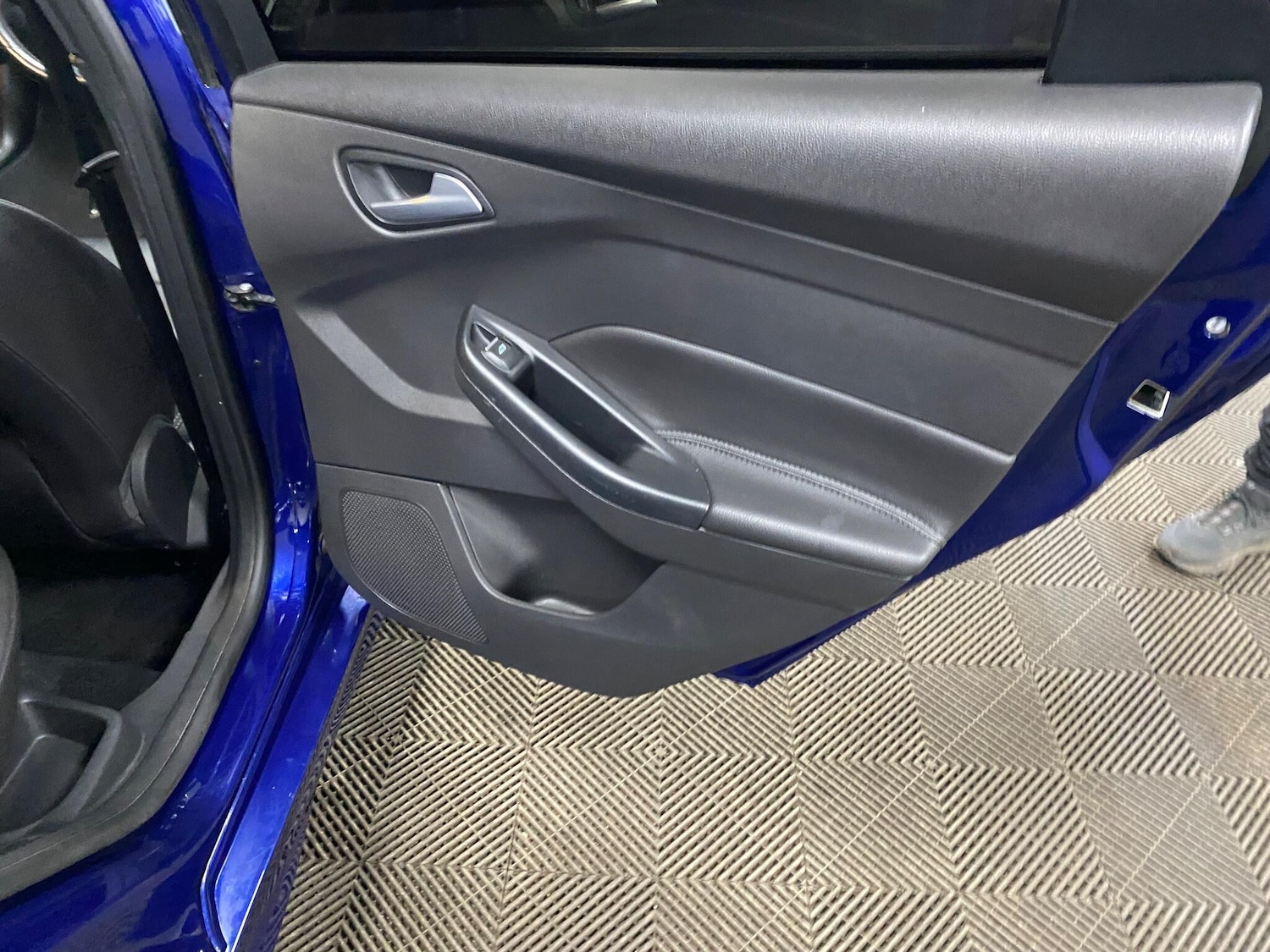 Used Ford Focus 2017 for sale - 76728960: Photo 43