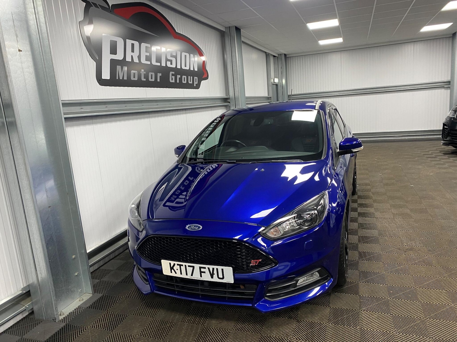 Used Ford Focus 2017 for sale - 76728960: Photo 6