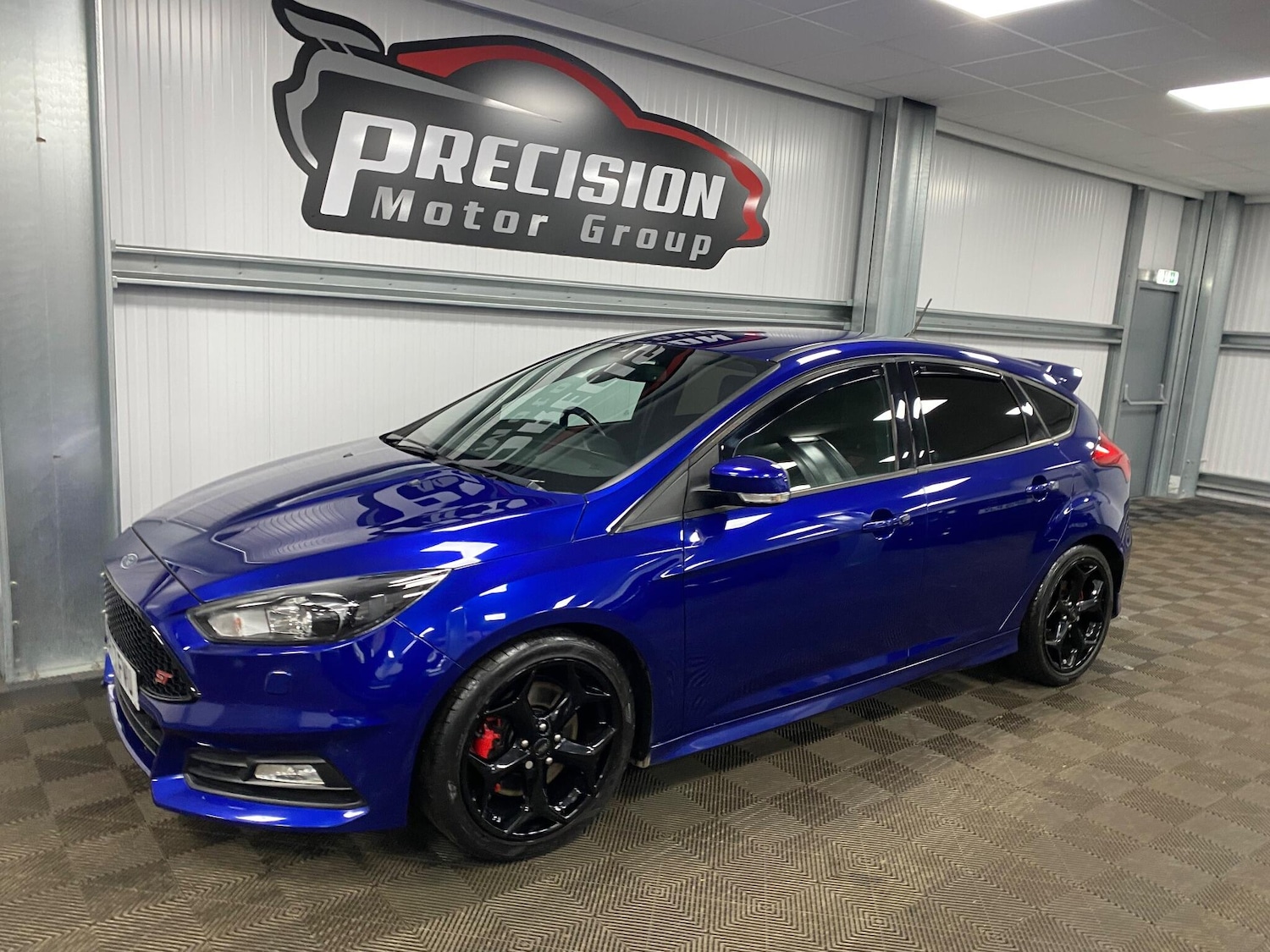 Used Ford Focus 2017 for sale - 76728960: Photo 9