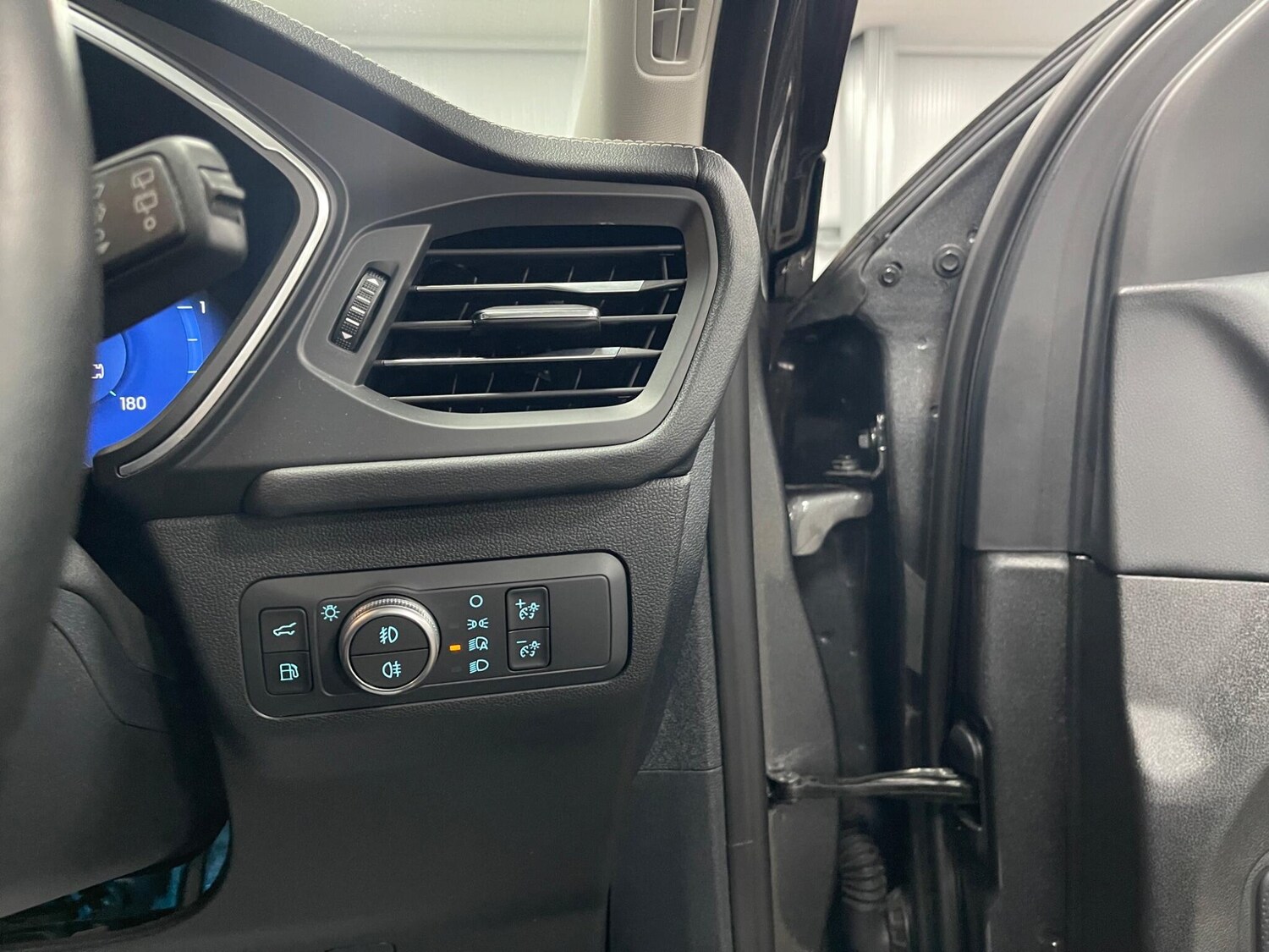 Used Ford Kuga for sale - 77808856: Photo 42