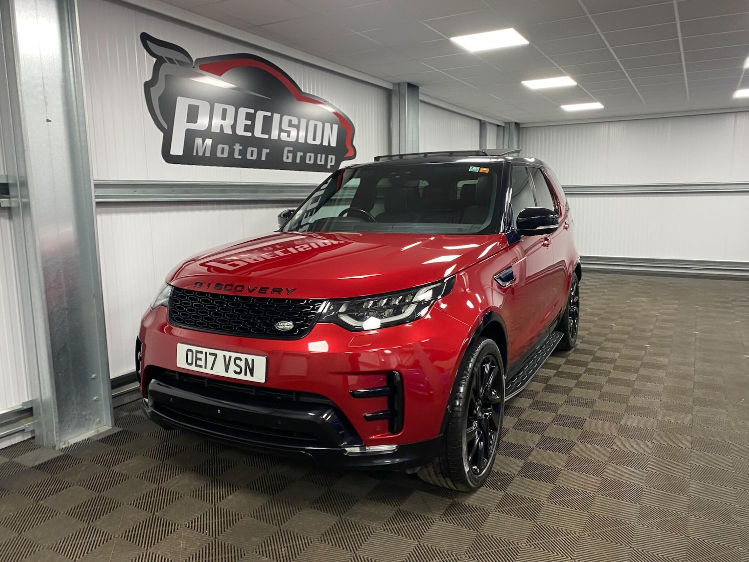 Used Land Rover Discovery 2017 for sale - 76389241: Photo 10