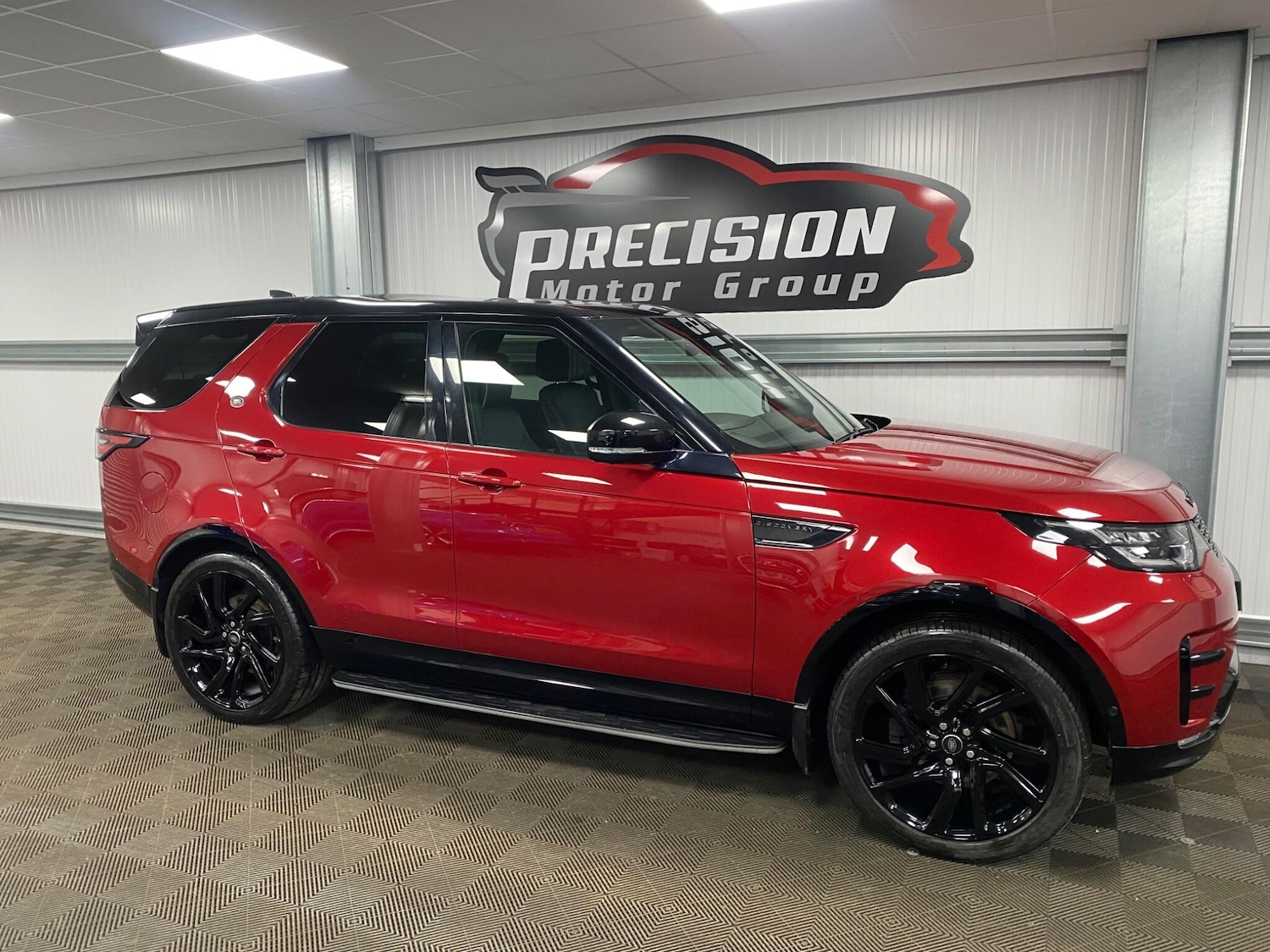 Used Land Rover Discovery 2017 for sale - 76389241: Photo 29