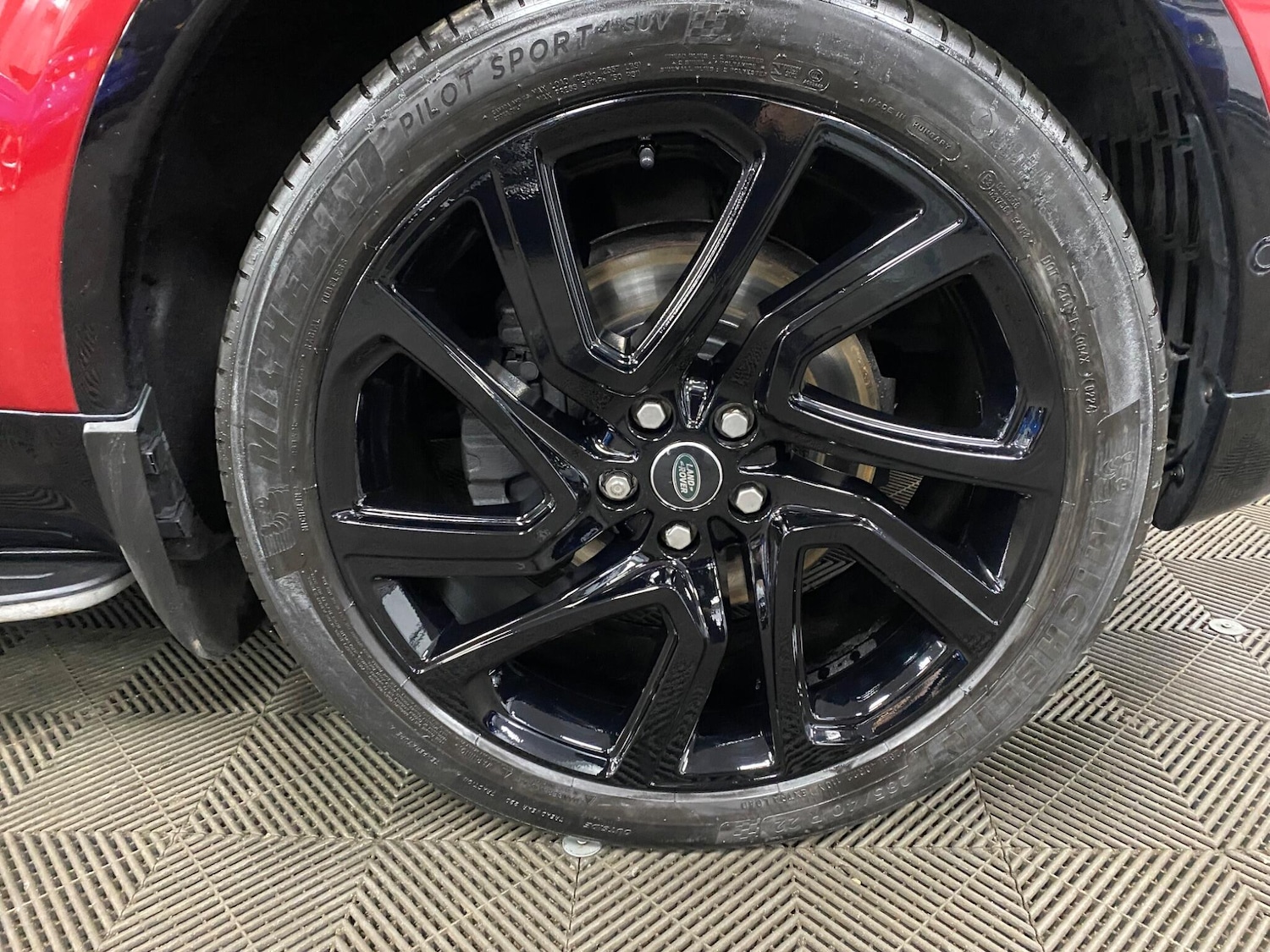 Used Land Rover Discovery 2017 for sale - 76389241: Photo 58