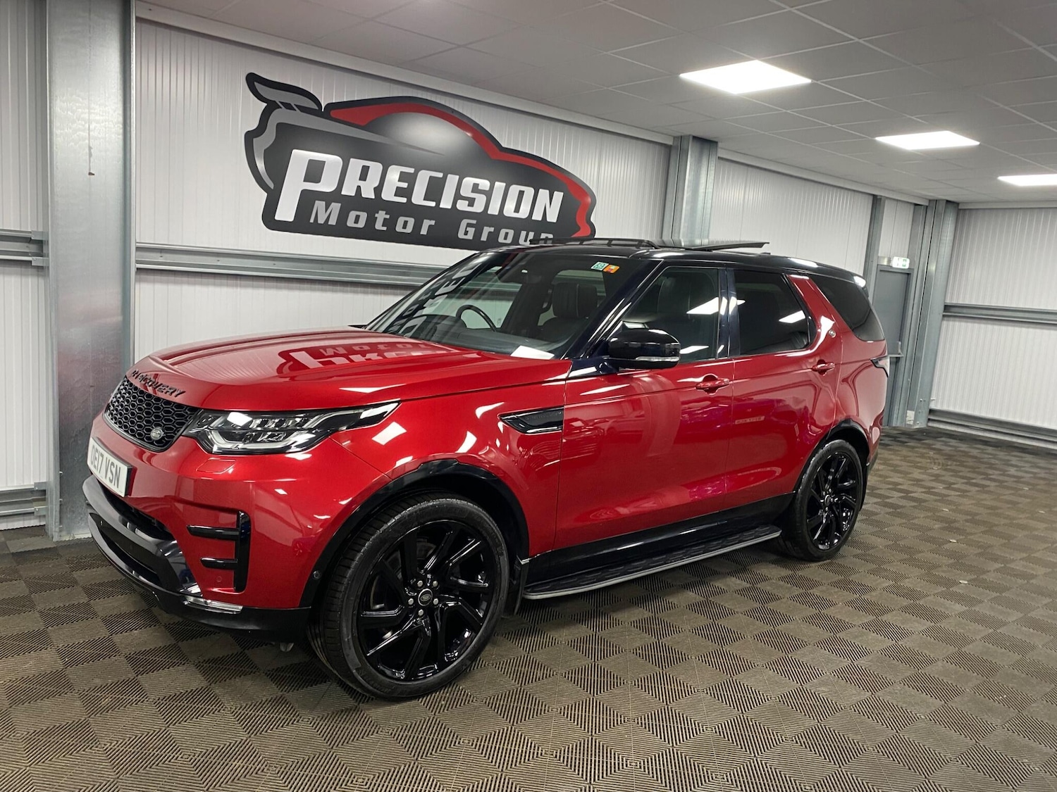 Used Land Rover Discovery 2017 for sale - 76389241: Photo 6