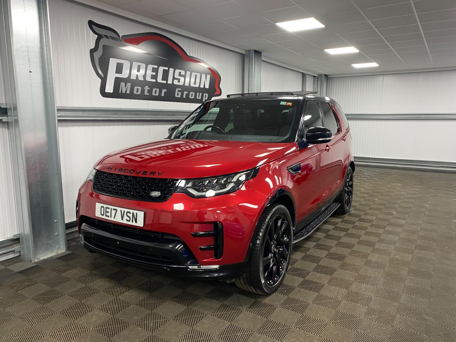 Used Land Rover Discovery 2017 for sale - 76389241: Photo 9