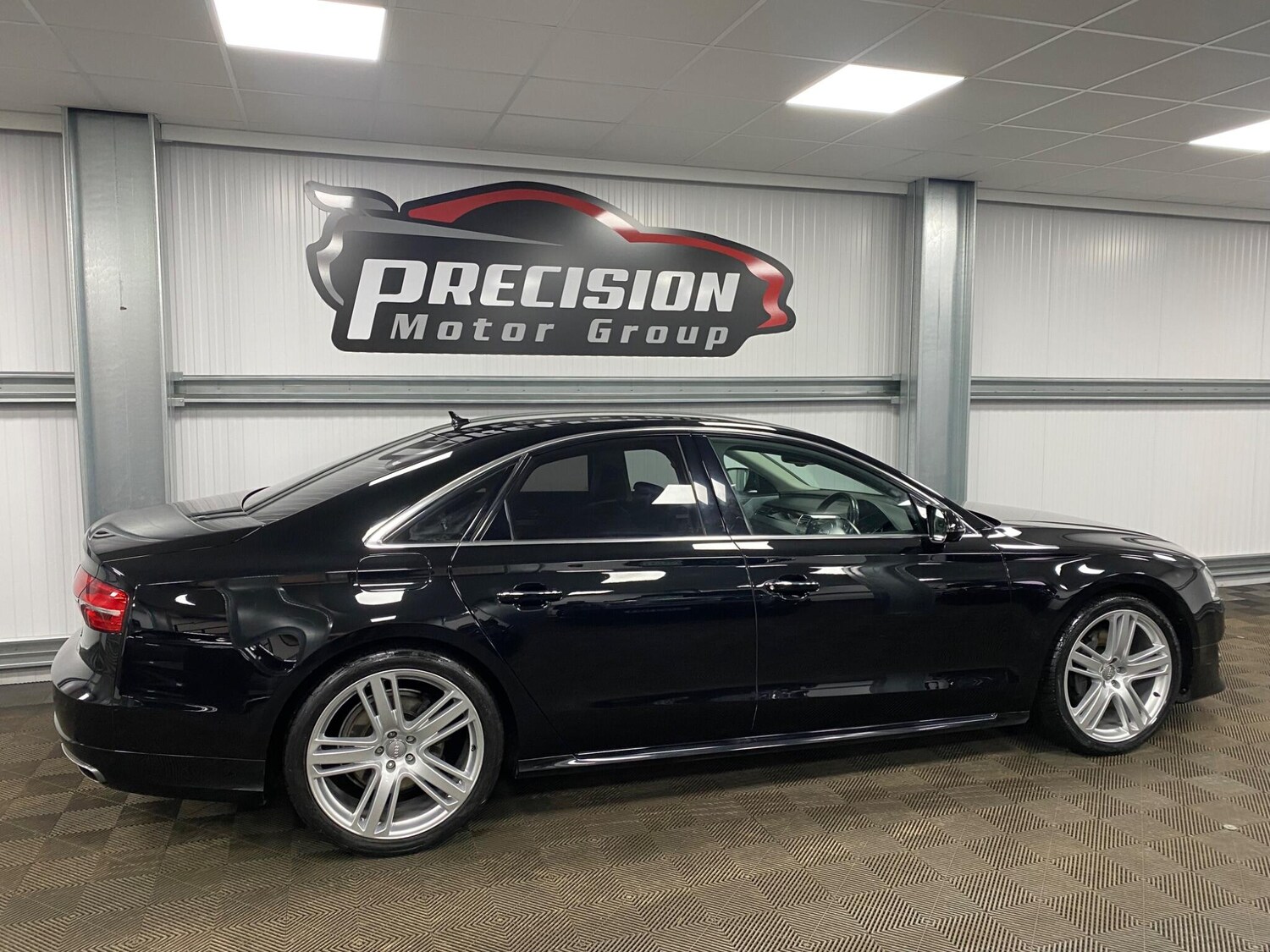 Used Audi A8 for sale - 77484212: Photo 24