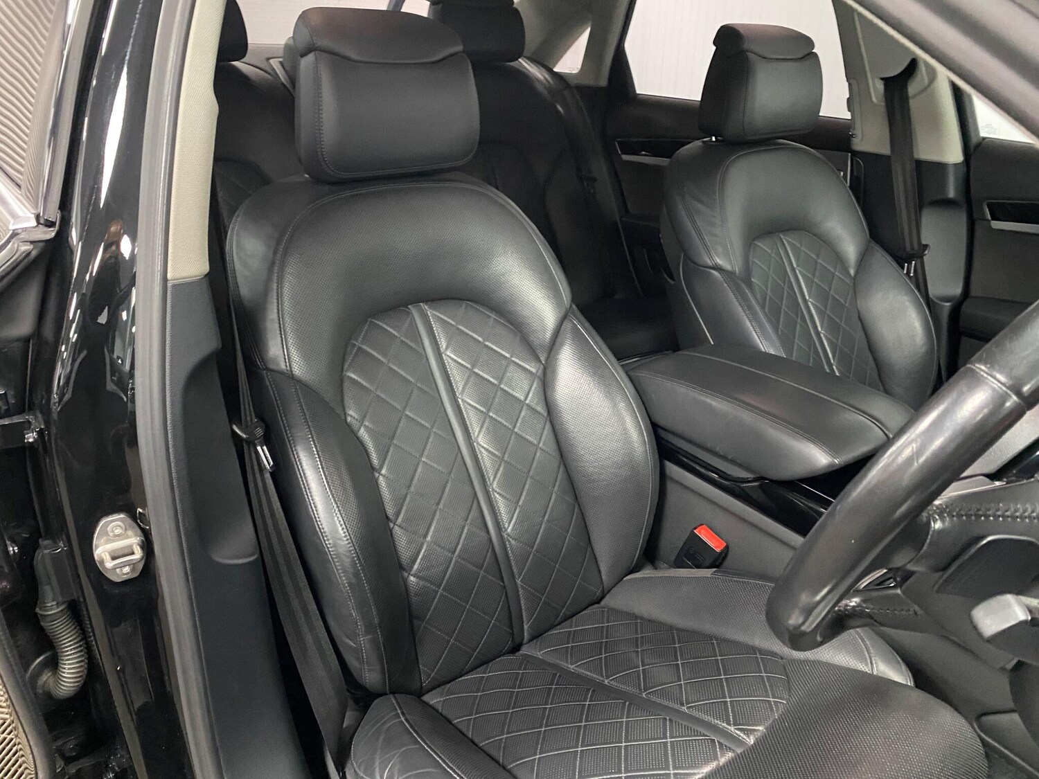 Used Audi A8 for sale - 77484212: Photo 30