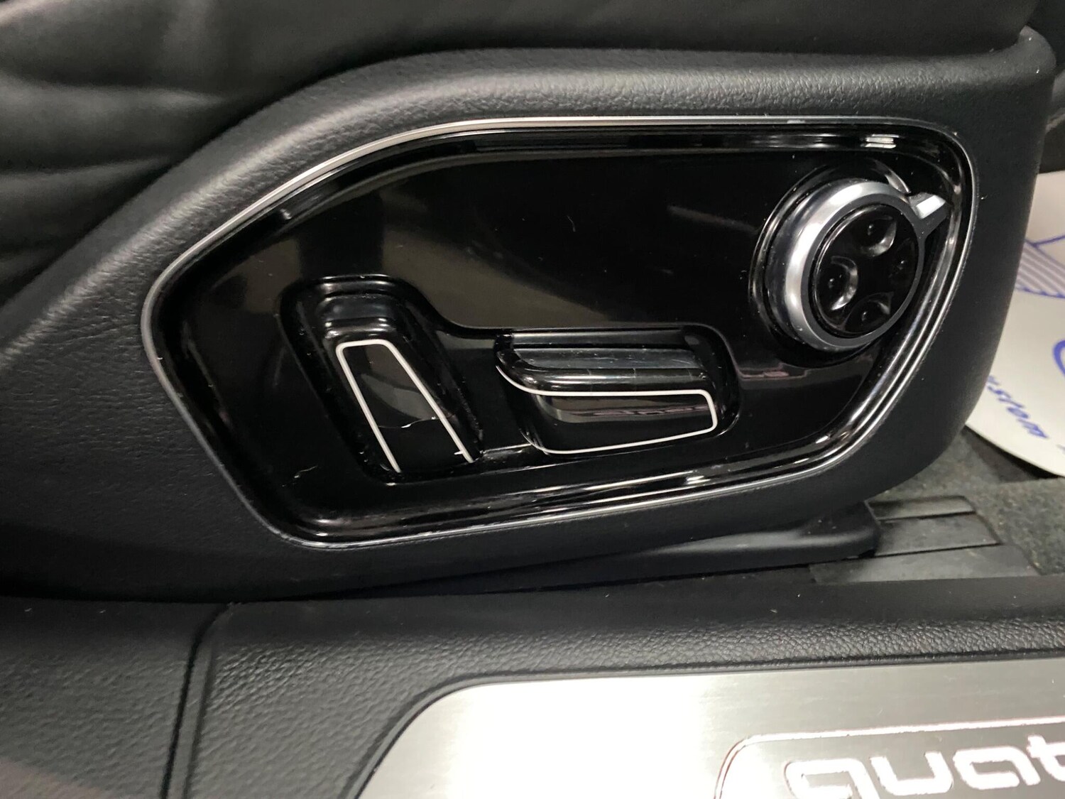 Used Audi A8 for sale - 77484212: Photo 43