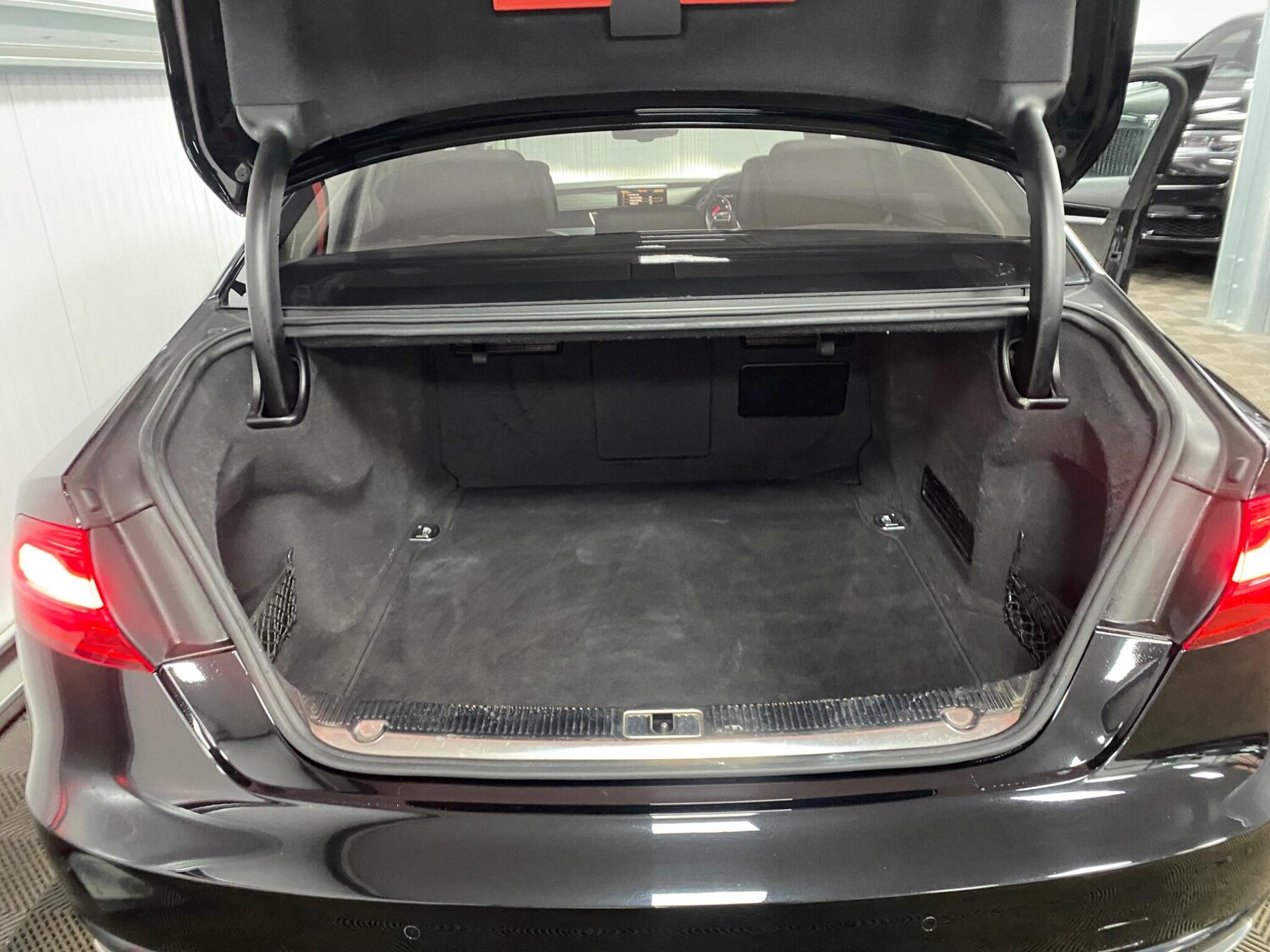 Used Audi A8 for sale - 77484212: Photo 49