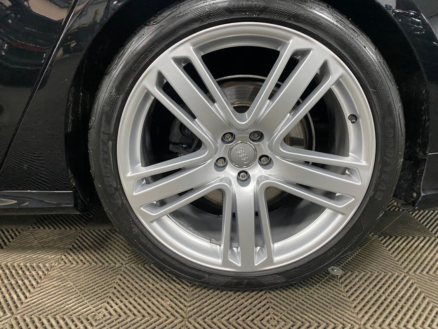 Used Audi A8 for sale - 77484212: Photo 52