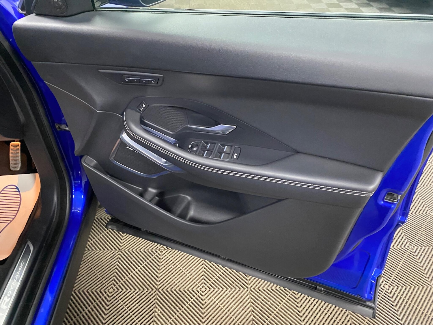 Used Jaguar E-Pace 2018 for sale - 77015483: Photo 37