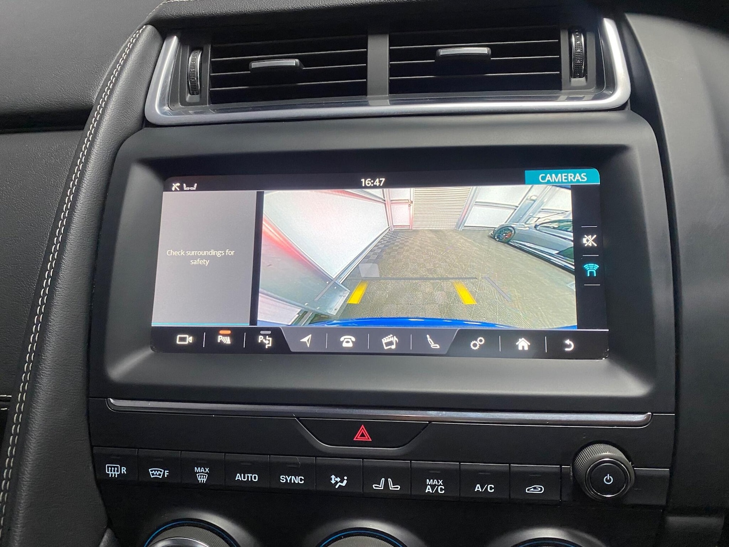 Used Jaguar E-Pace 2018 for sale - 77015483: Photo 39