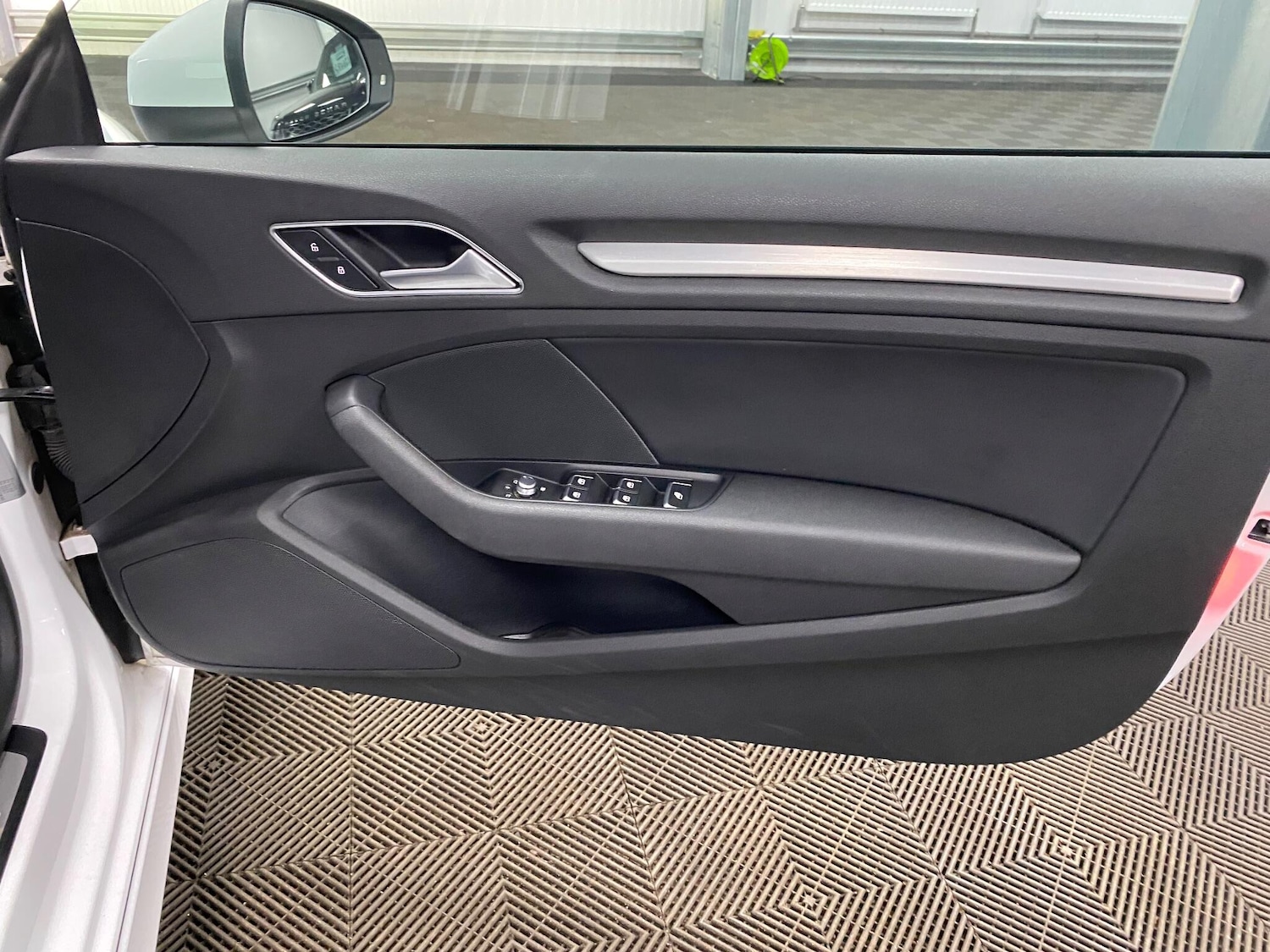 Used Audi A3 2016 for sale - 76728927: Photo 44