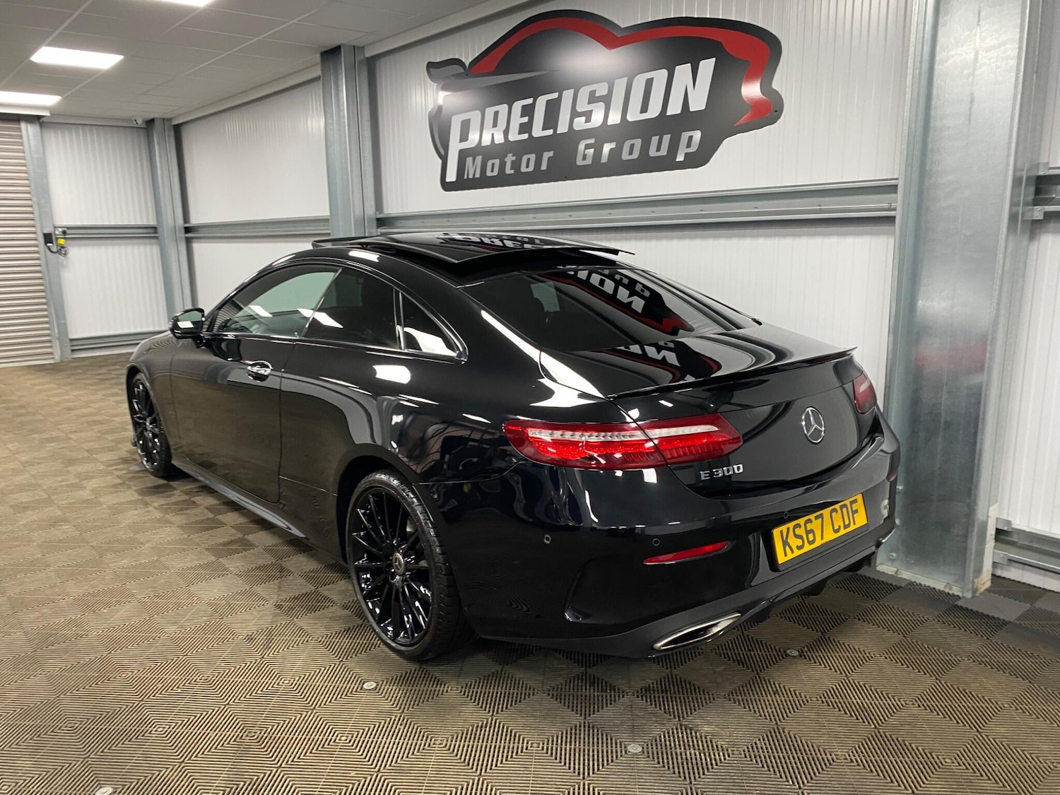 Used Mercedes-Benz E Class 2017 for sale - 77559035: Photo 14