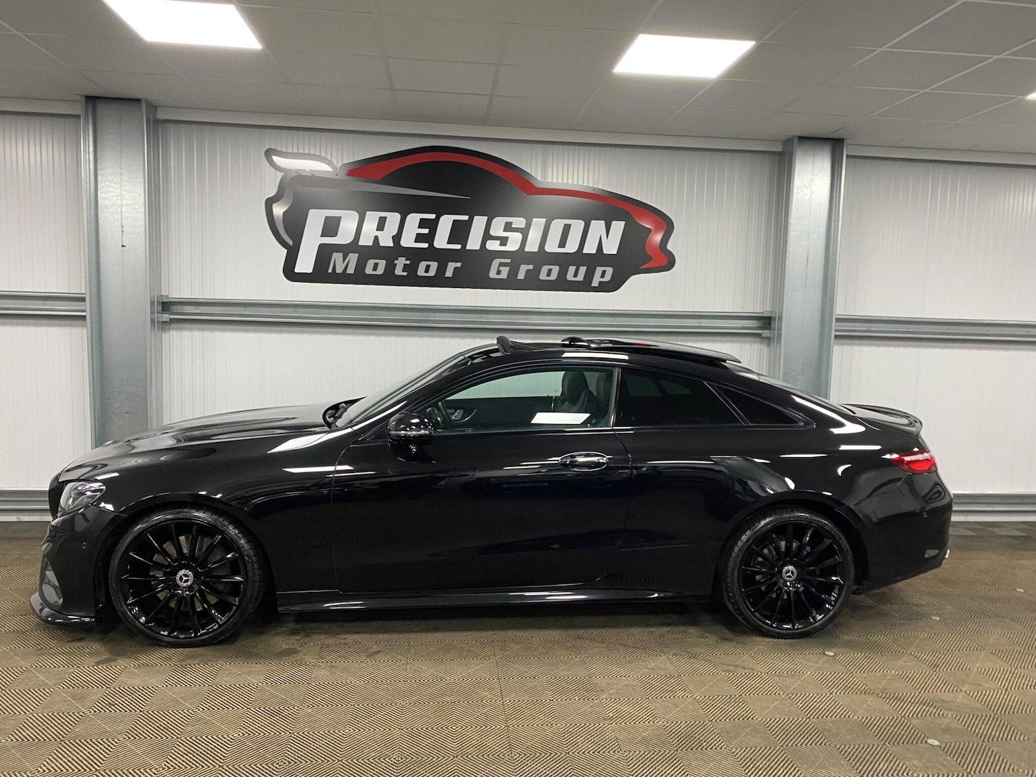 Used Mercedes-Benz E Class 2017 for sale - 77559035: Photo 19