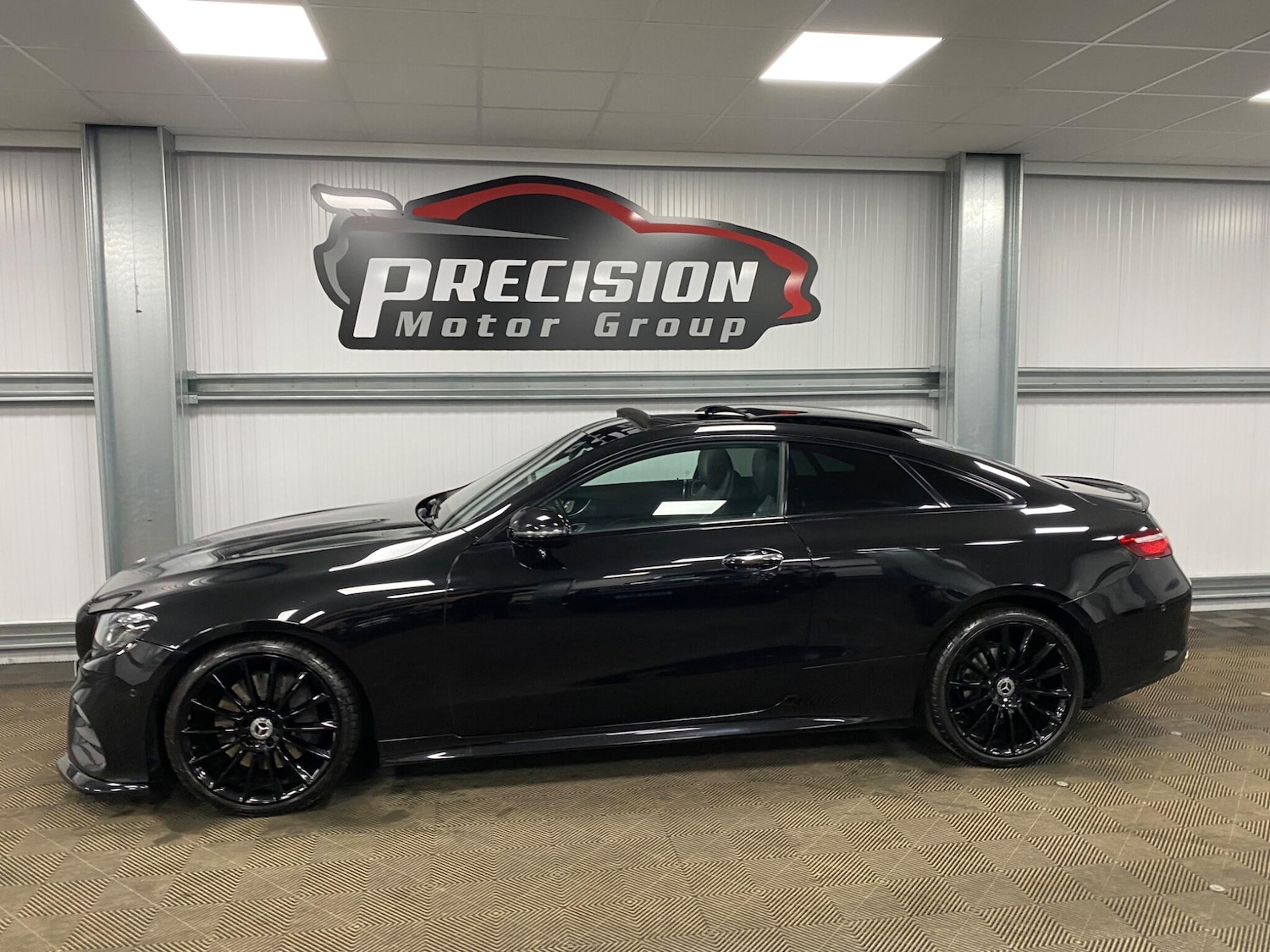 Used Mercedes-Benz E Class 2017 for sale - 77559035: Photo 21