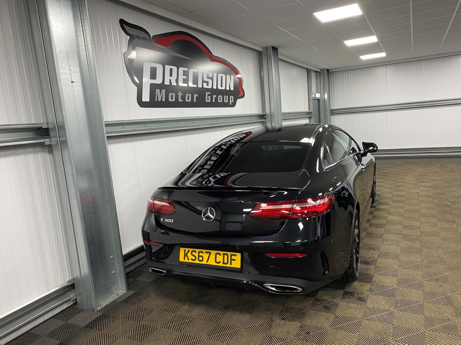 Used Mercedes-Benz E Class 2017 for sale - 77559035: Photo 29