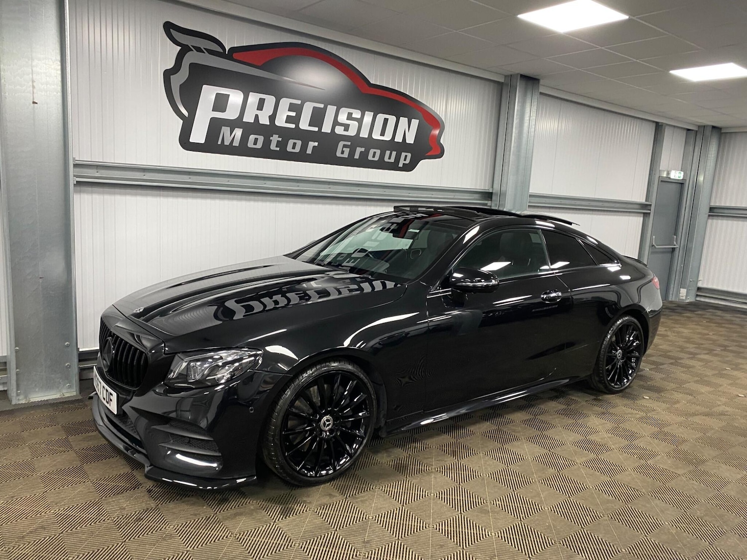 Used Mercedes-Benz E Class 2017 for sale - 77559035: Photo 8