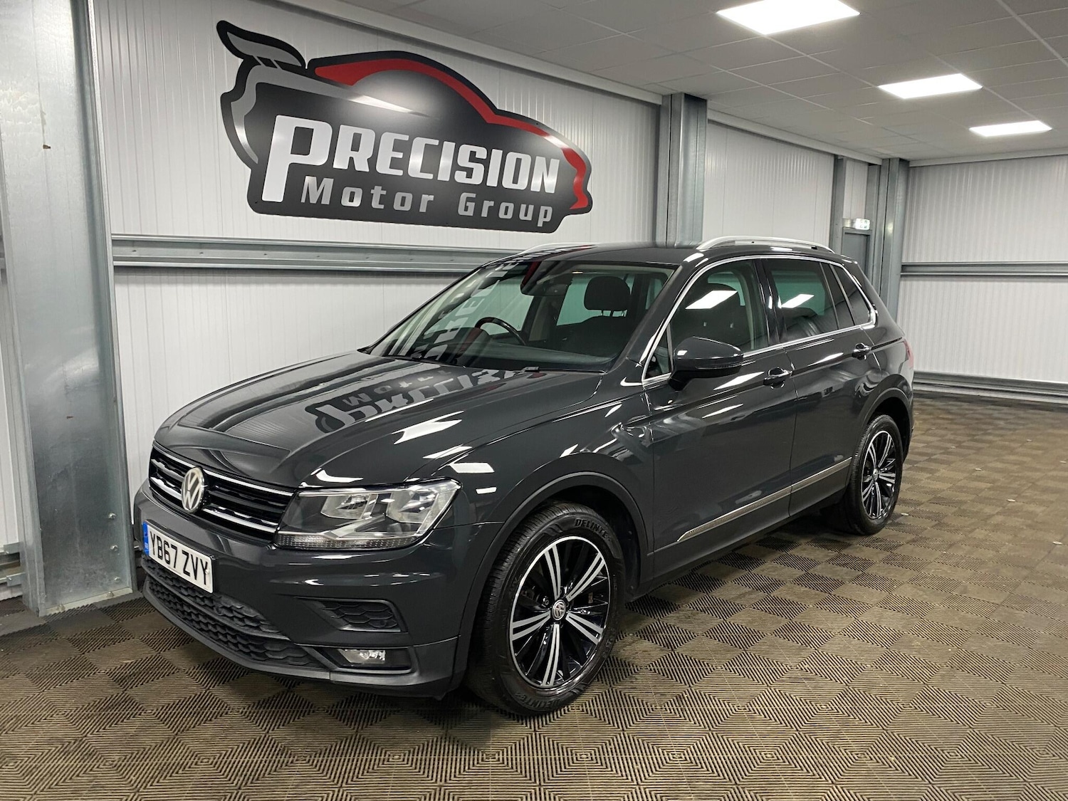 Used Volkswagen Tiguan 2017 for sale - 77330508: Photo 10