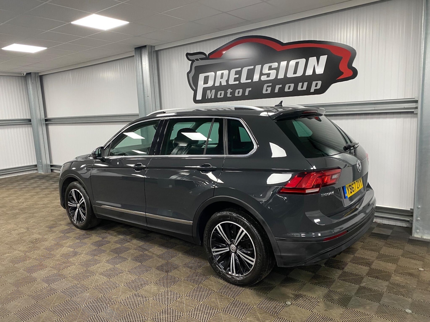 Used Volkswagen Tiguan 2017 for sale - 77330508: Photo 14