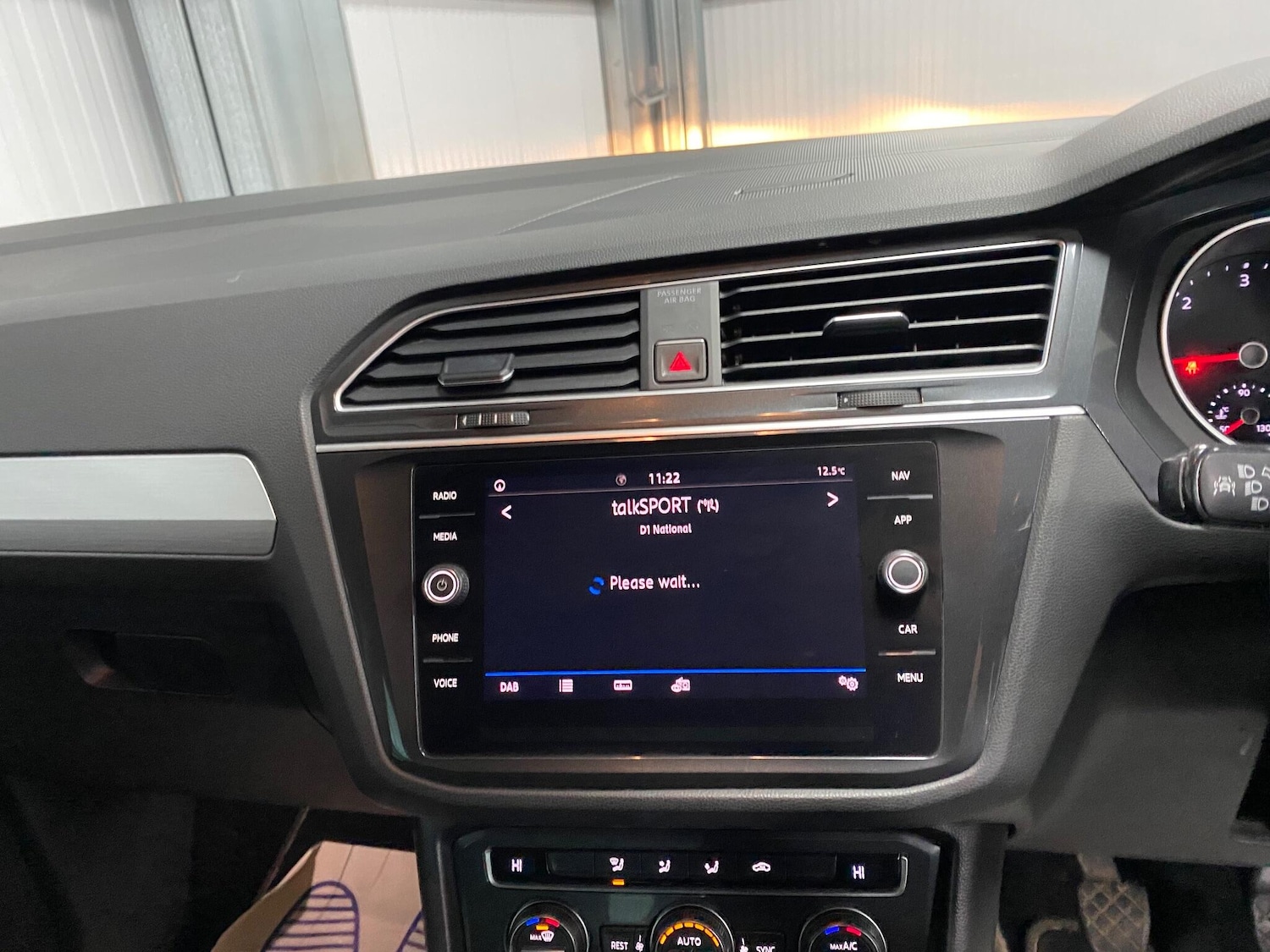 Used Volkswagen Tiguan 2017 for sale - 77330508: Photo 36