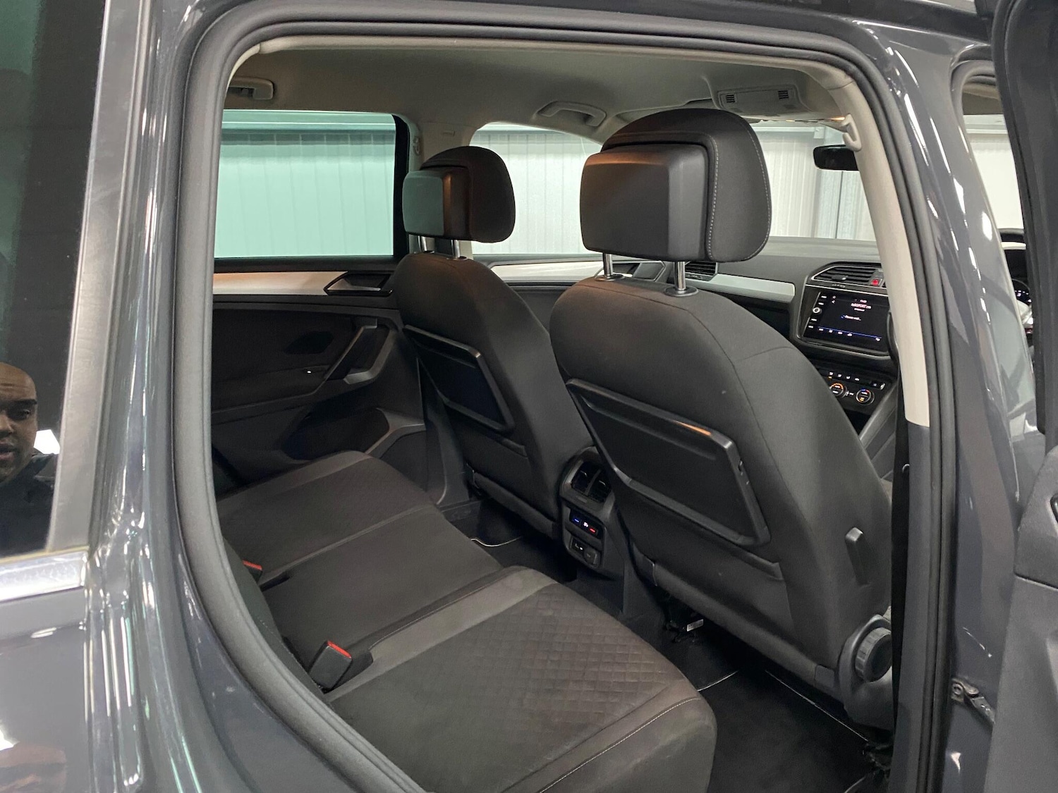 Used Volkswagen Tiguan 2017 for sale - 77330508: Photo 41