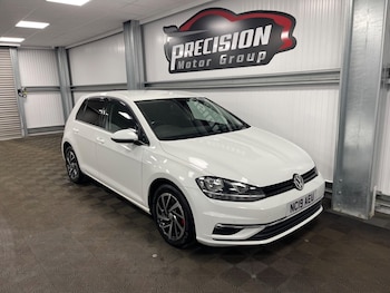 Used Volkswagen Golf 2019 for sale - 78772653: Photo