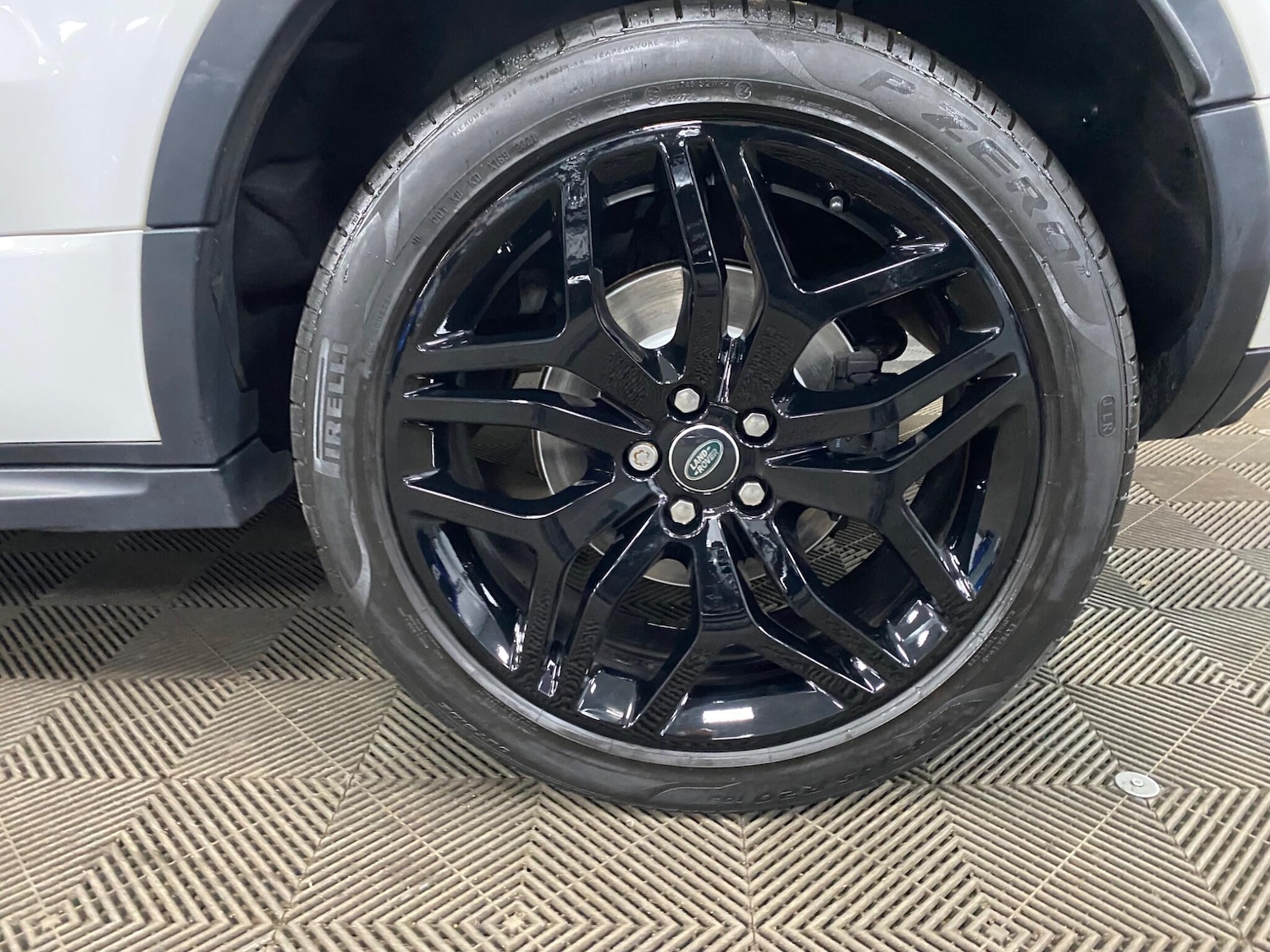 Used Land Rover Range Rover Evoque 2018 for sale - 77705416: Photo 57