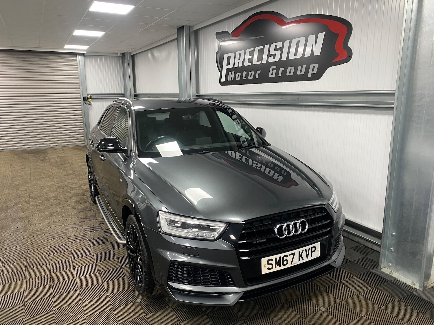 Used Audi Q3 2017 for sale - 77015485: Photo 2