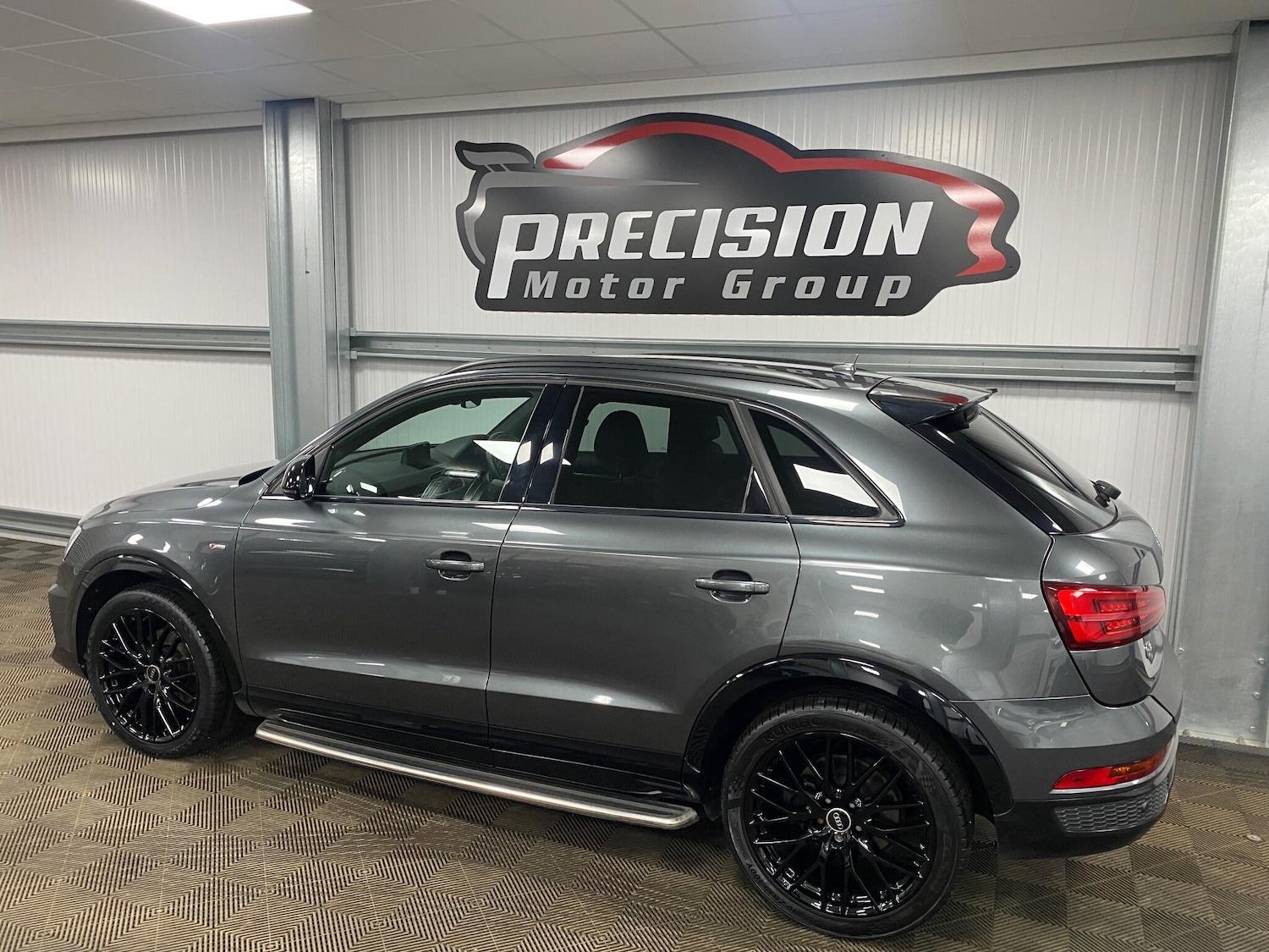 Used Audi Q3 2017 for sale - 77015485: Photo 6