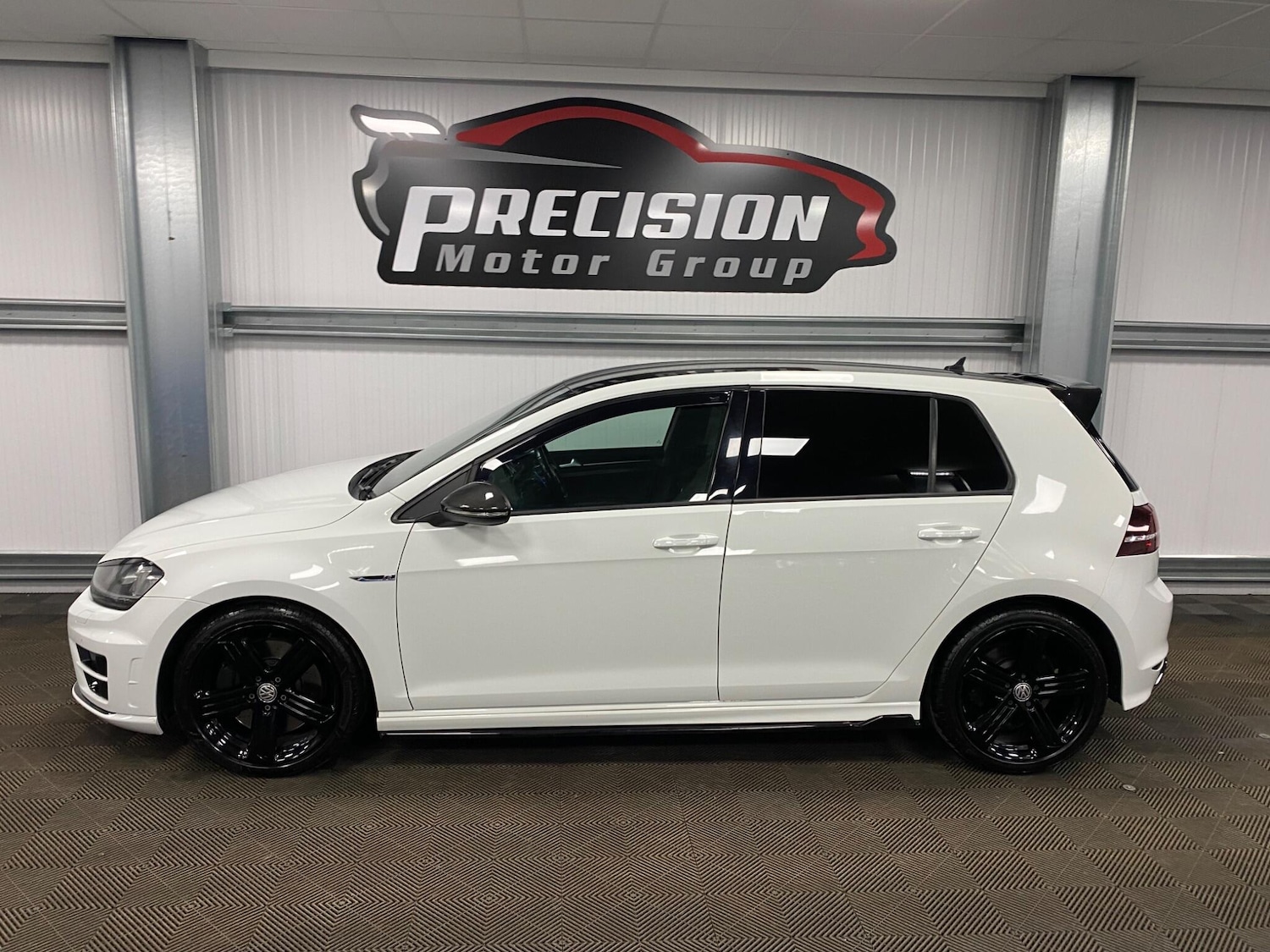 Used Volkswagen Golf 2017 for sale - 76371368: Photo 18