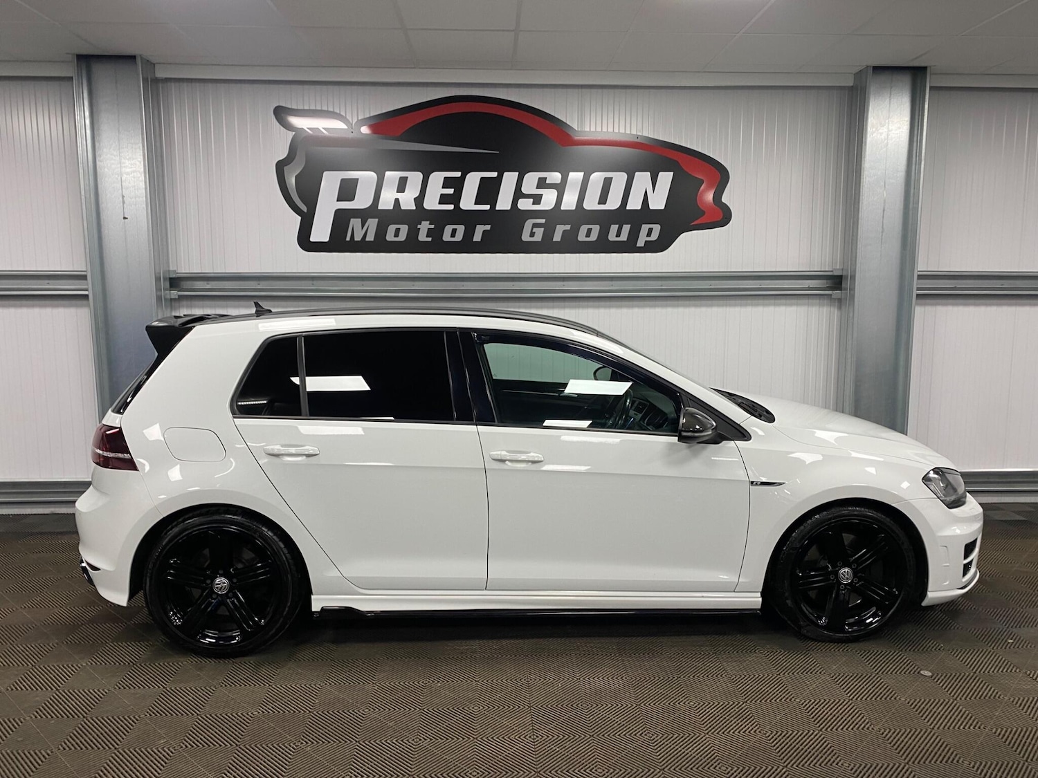 Used Volkswagen Golf 2017 for sale - 76371368: Photo 26