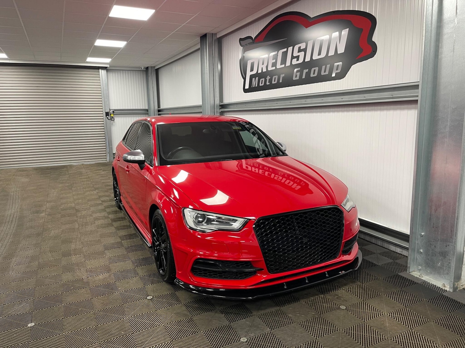 Used Audi A3 2014 for sale - 77940069: Photo 2