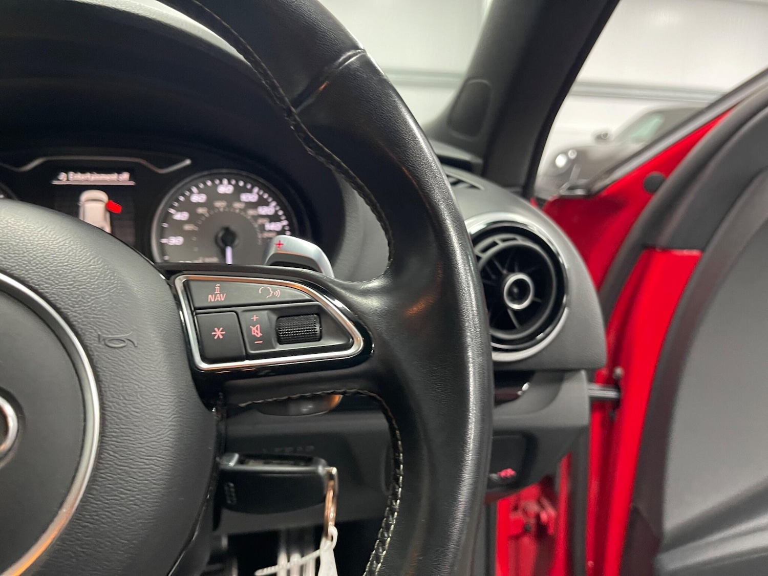 Used Audi A3 2014 for sale - 77940069: Photo 44