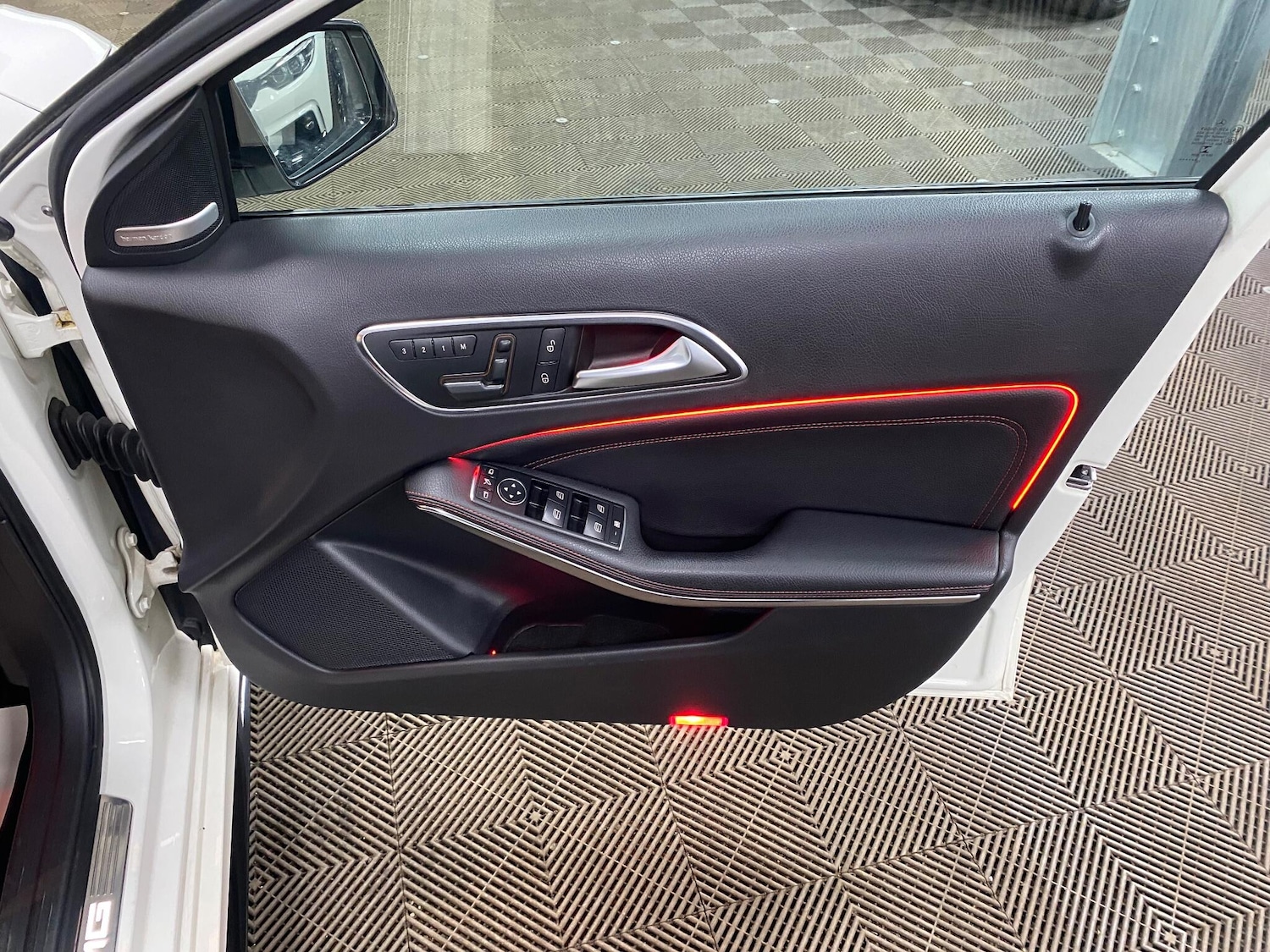 Used Mercedes-Benz A-Class 2013 for sale - 77057211: Photo 31