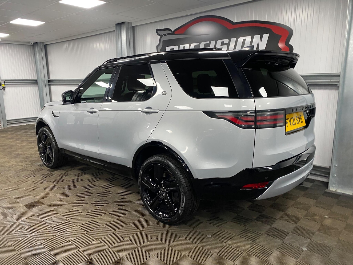 Used Land Rover Discovery 2021 for sale - 77291715: Photo 11