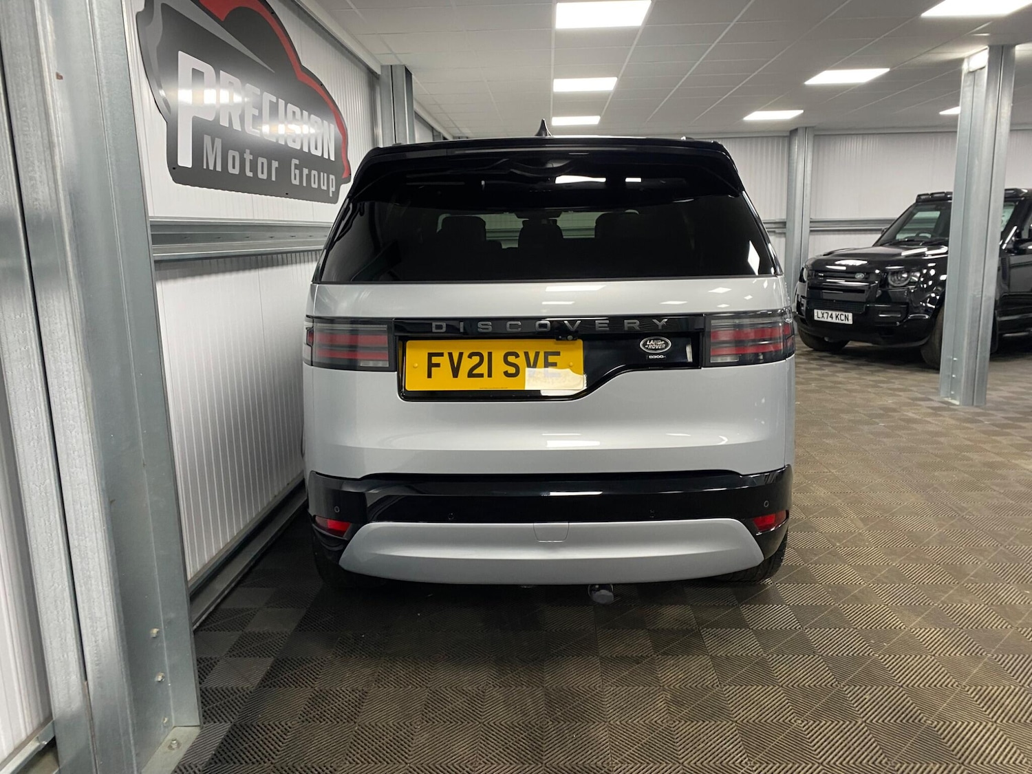 Used Land Rover Discovery 2021 for sale - 77291715: Photo 19