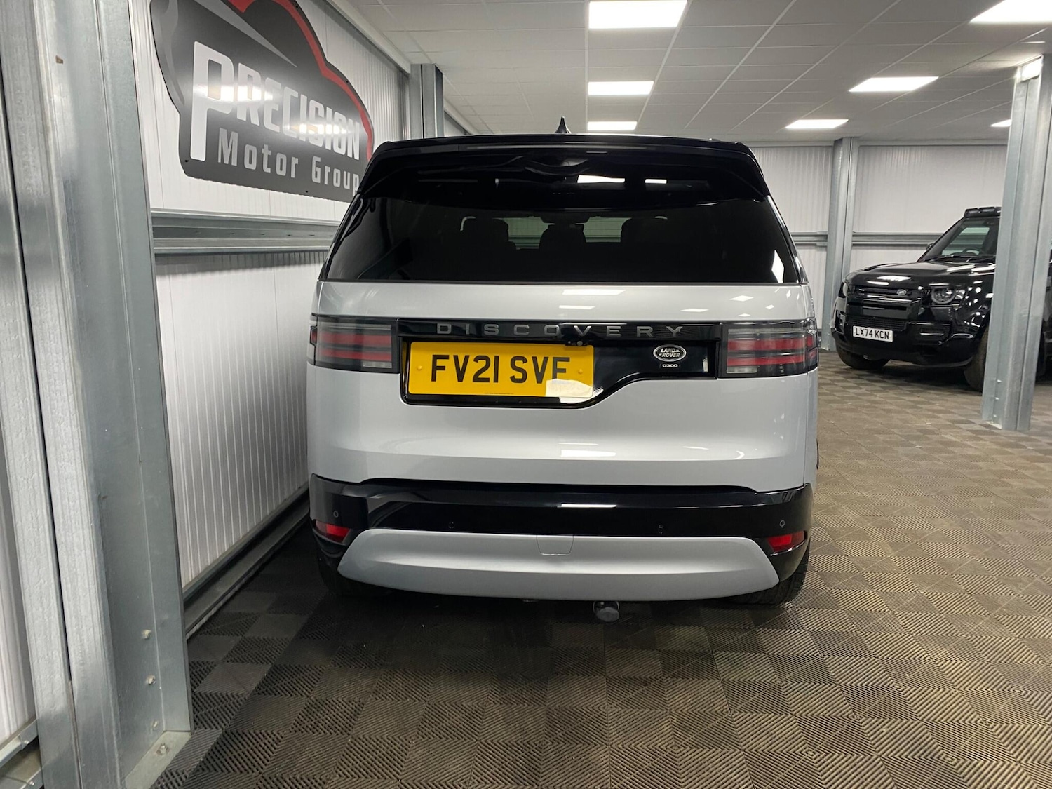 Used Land Rover Discovery 2021 for sale - 77291715: Photo 20