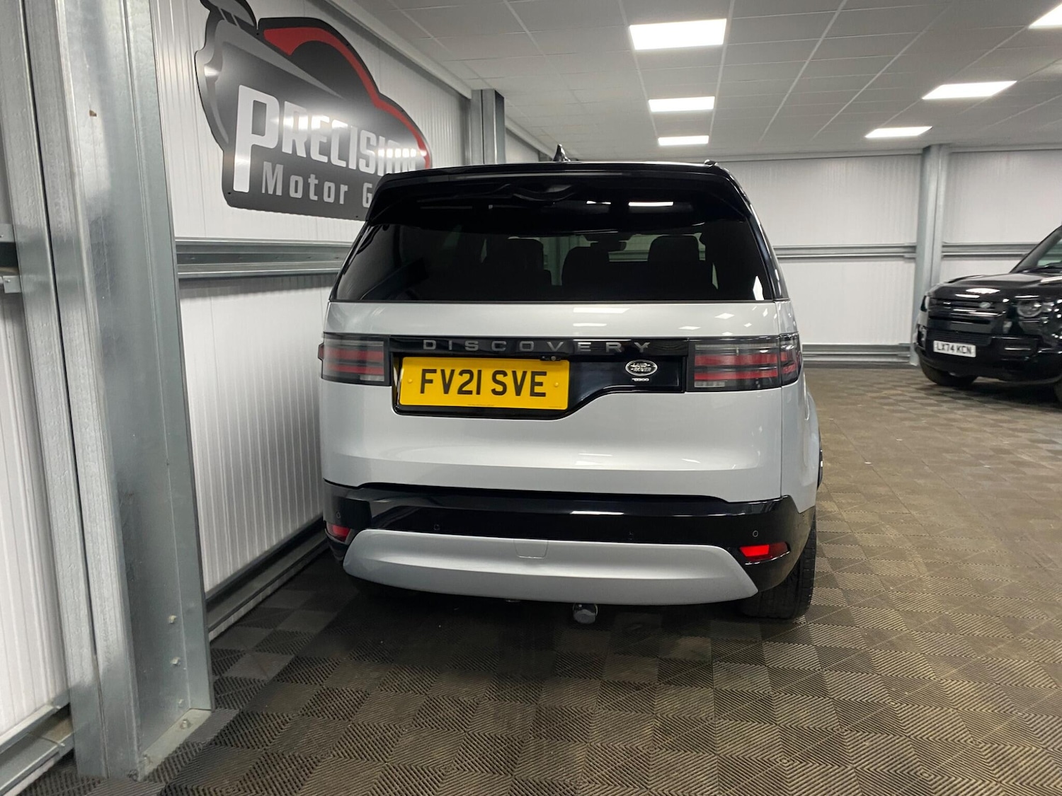 Used Land Rover Discovery 2021 for sale - 77291715: Photo 21