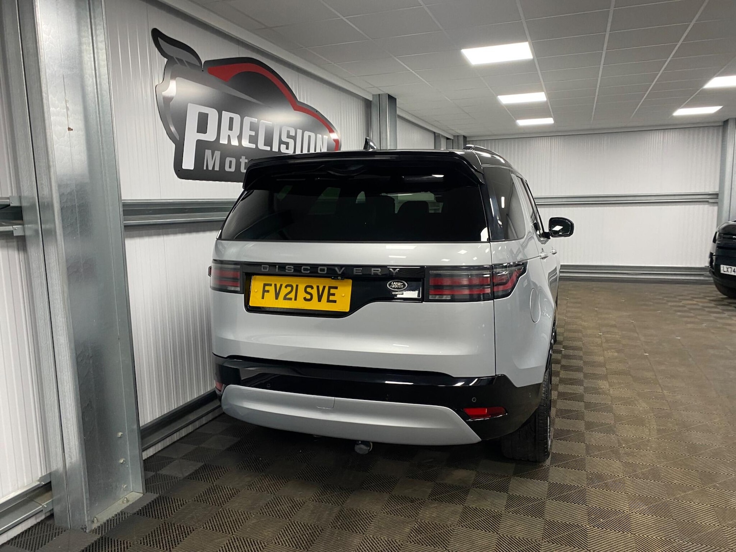 Used Land Rover Discovery 2021 for sale - 77291715: Photo 22