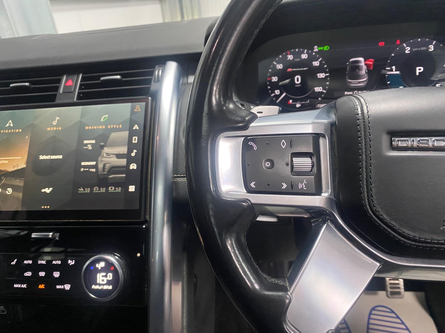 Used Land Rover Discovery 2021 for sale - 77291715: Photo 37