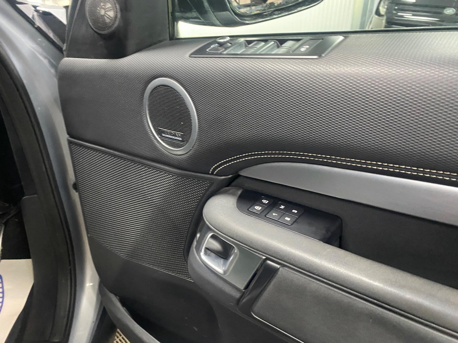 Used Land Rover Discovery 2021 for sale - 77291715: Photo 43