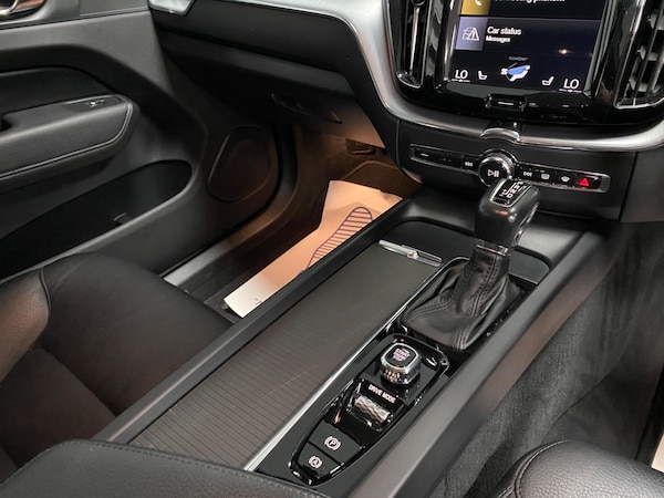 Used Volvo XC60 2018 for sale - 76026719: Photo 33